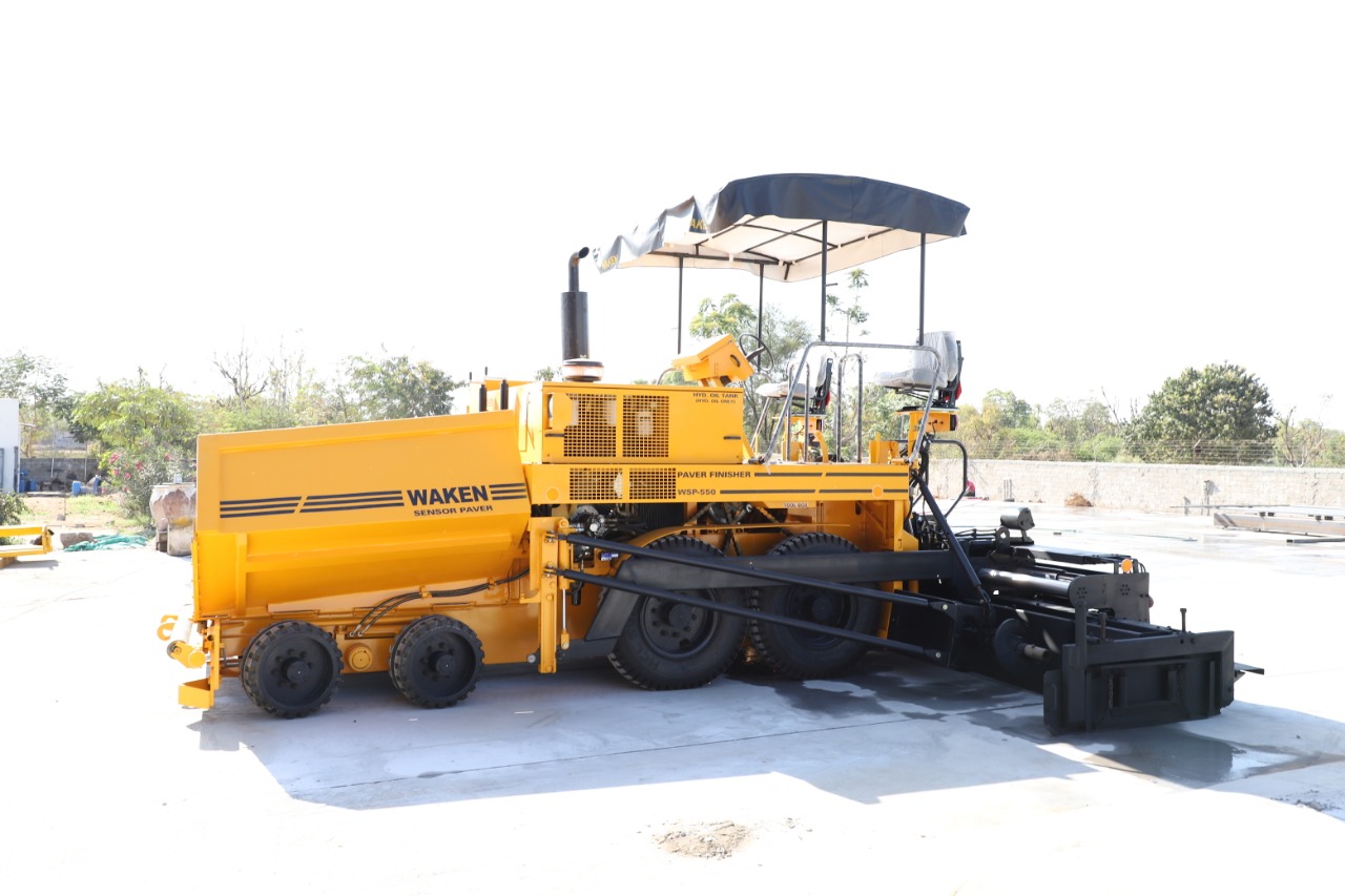  High-Quality Paving Equipment