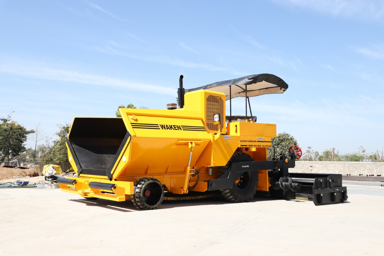 High-Quality Asphalt Finisher Equipment